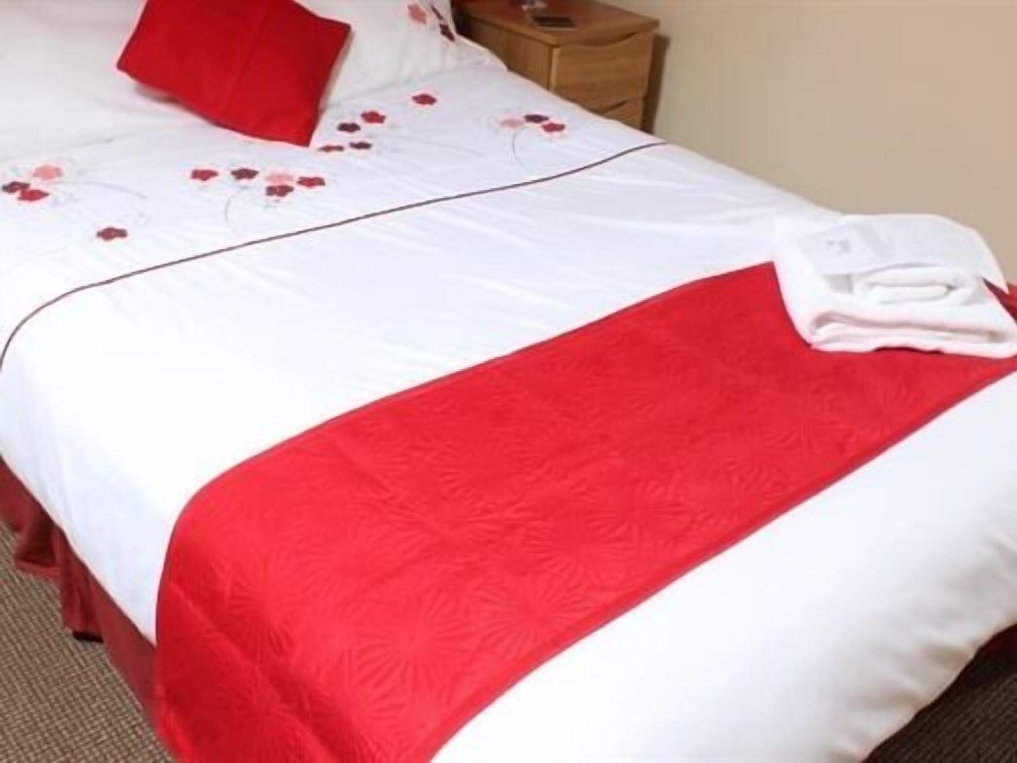 The Village Inn Northallerton Esterno foto